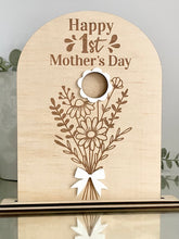 Load image into Gallery viewer, MOTHER&#39;S DAY FLOWER PLAQUE - B’Spoke Laser Works
