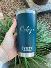 Load image into Gallery viewer, Engraving service Water bottles
