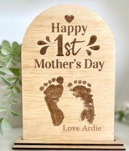 Load image into Gallery viewer, FIRST MOTHER&#39;S DAY PLAQUE WITH BABY&#39;S FOOTPRINTS/HANDPRINTS - B’Spoke Laser Works
