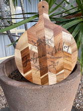 Load image into Gallery viewer, Engraved bread boards
